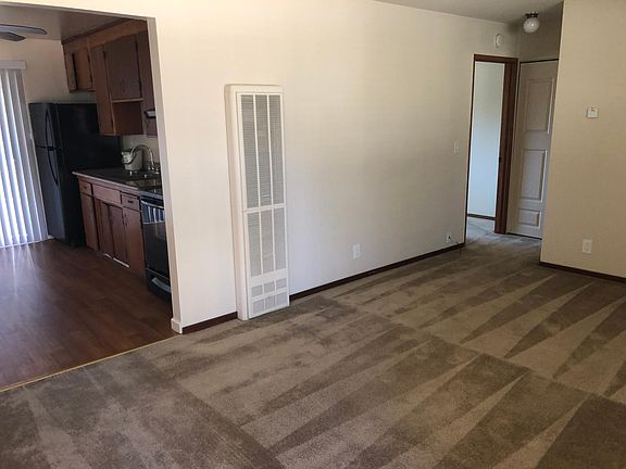 Living Room & Kitchen