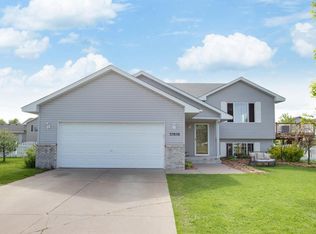 37858 Harvester Ave, North Branch, MN 55056