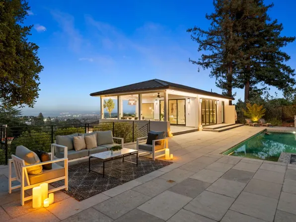 1221 Southdown Rd, Hillsborough, CA 94010