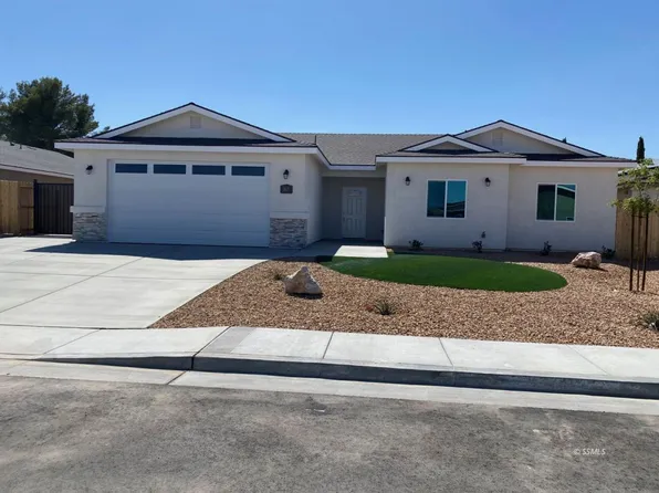 817 Paradise Dr, Ridgecrest, CA 93555