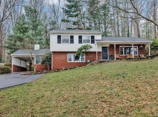 7741 Lake Shore Dr, North Chesterfield, VA 23235