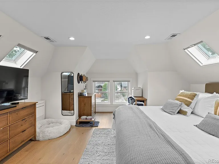 1584 S Sherman St — Photo 38