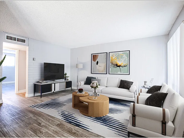 Radius Apartments — Photo 5