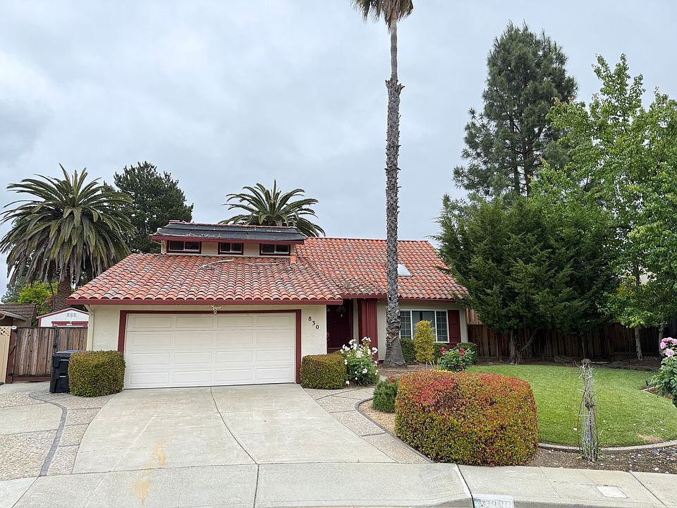 1st image of 830 Aramon Ct