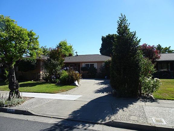 4th image of 2337 Gunar Dr