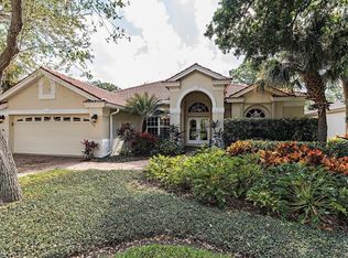 6553 Chestnut Cir, Naples, FL 34109