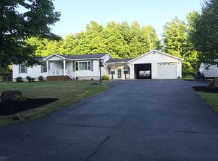 34750 French Creek Rd, Clayton, NY 13624
