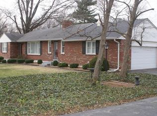 1 Calverton Rd, Saint Louis, MO 63135