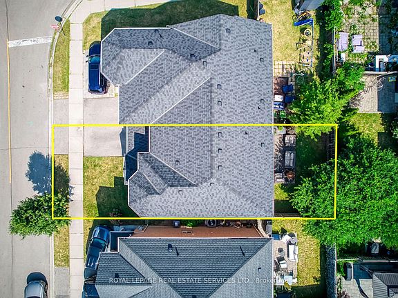 4th image of 916 McNair Cir