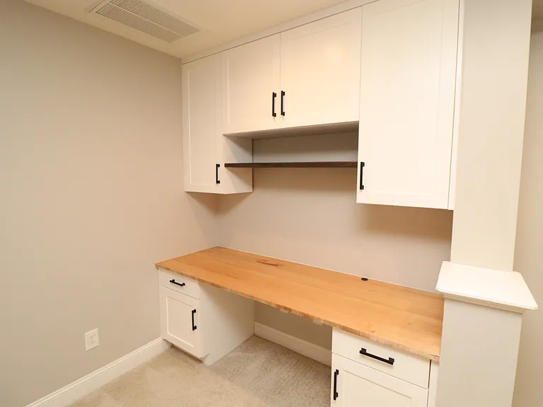 410 Boscawen Ln — Photo 19