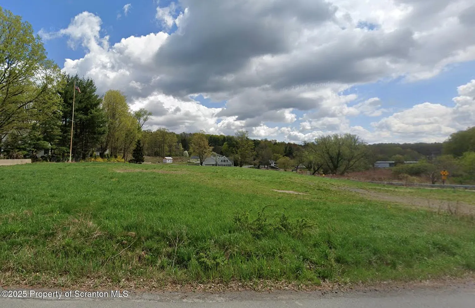 Ackerly Road & Waverly Rd photo 1
