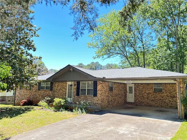 2904 Barry Ave SE, Smyrna, GA 30082