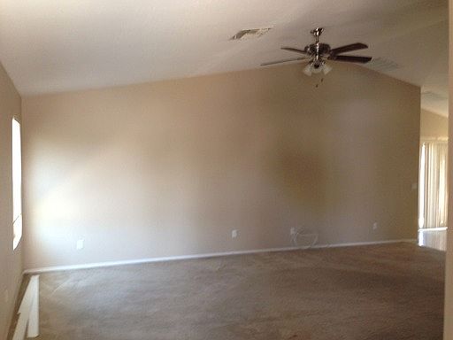2nd image of 14833 N B St