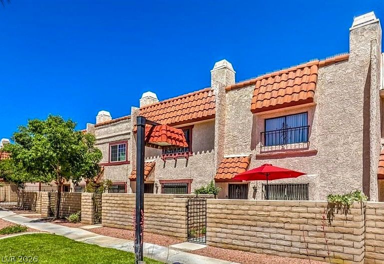 1st image of 5457 Escondido St