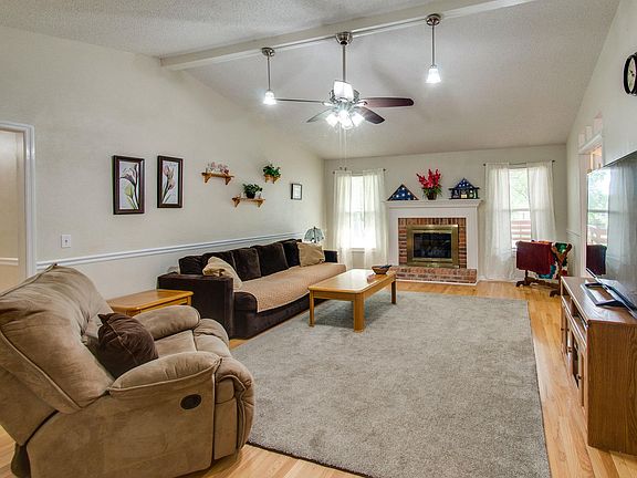 5th image of 115 McNairy Ln