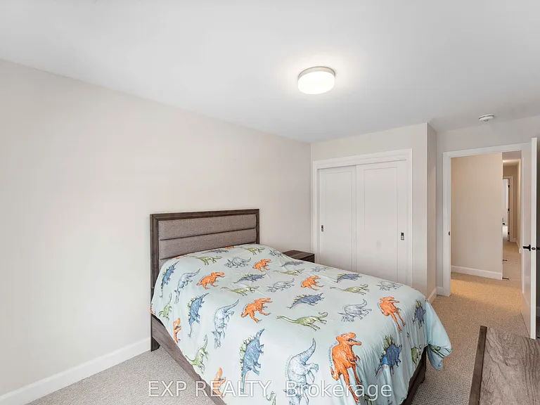 934 Clarkia St — Photo 5