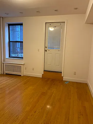 Rented by CitySites Real Estate Group | media 14