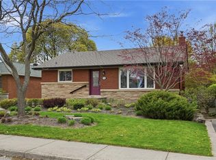 150 W 28th St, Hamilton, ON L9C5B2