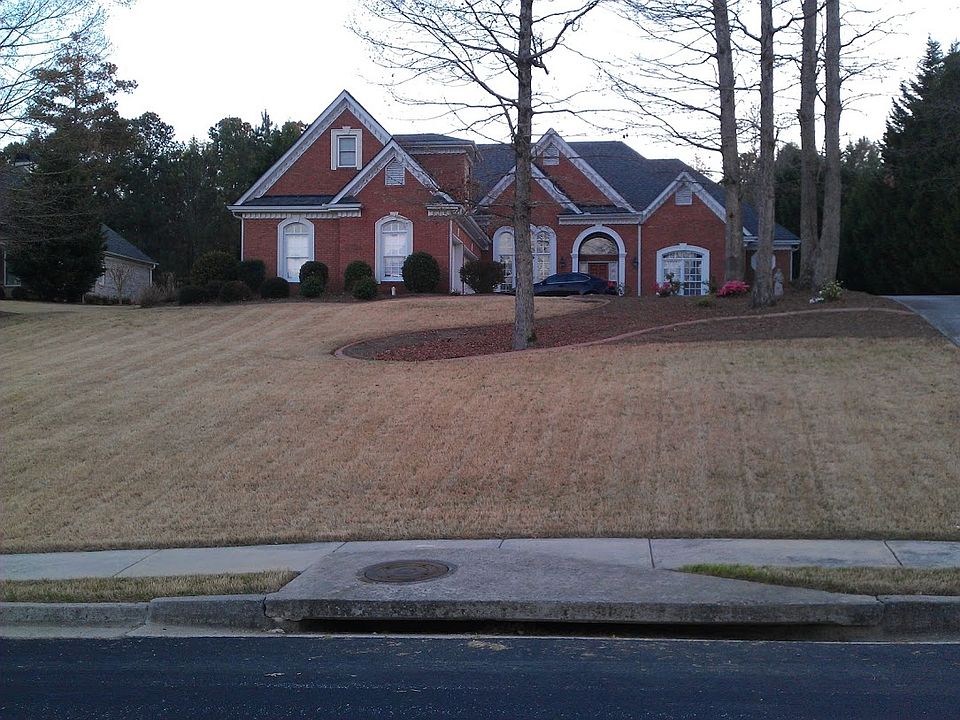 1st image of 1983 Ewing Estates Dr