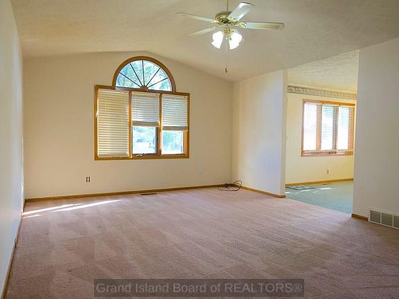 2nd image of 4193 Norseman Ave