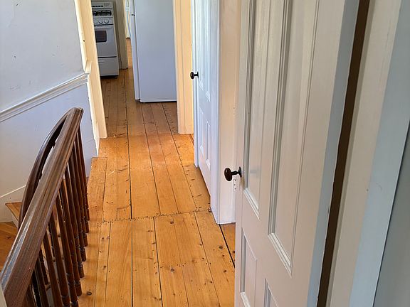3rd image of 5 Bennington Rd #5B