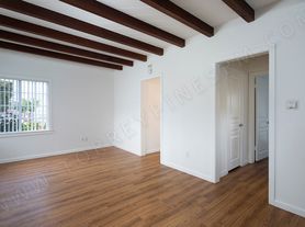 *Open House: 8/30 3-4pm* Cottage Style 1br Half A Block To Windansea Beach!, 1 br / 1.0 ba, $3095