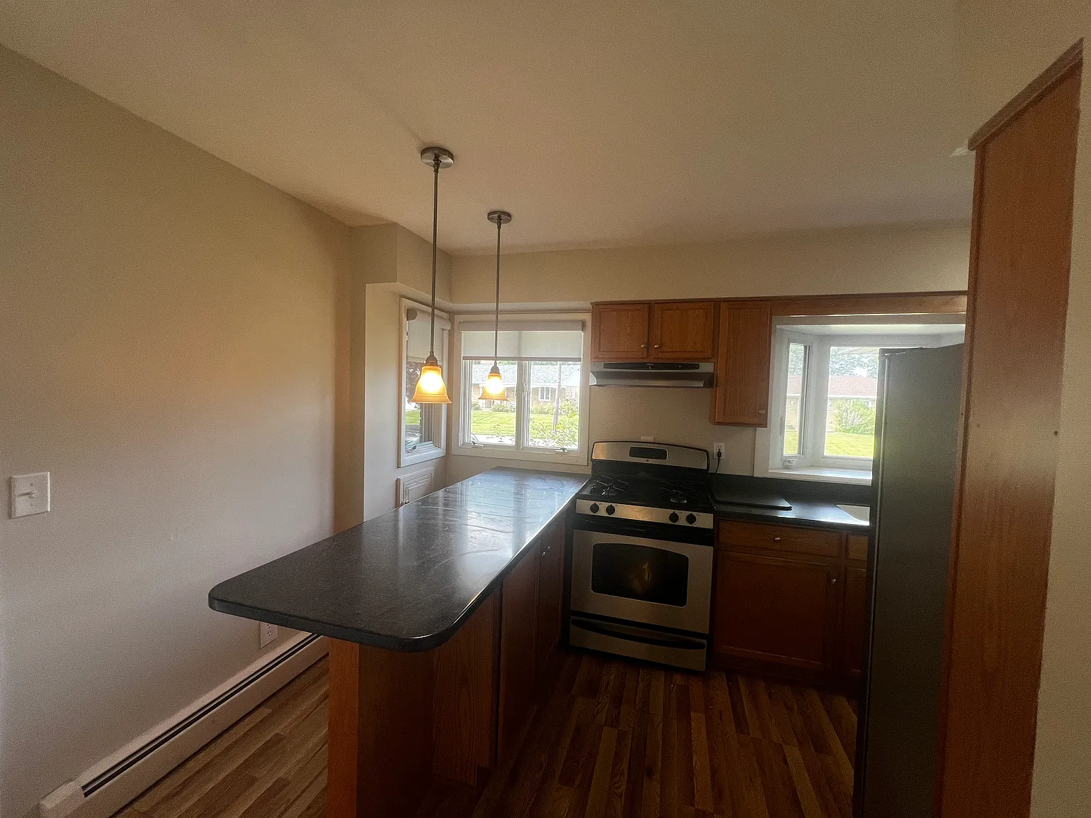2 bed, 1162 sqft, $2,000 — Photo 4