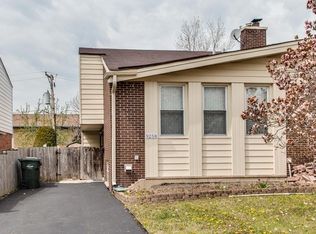9258 Aspen Dr, Des Plaines, IL 60016