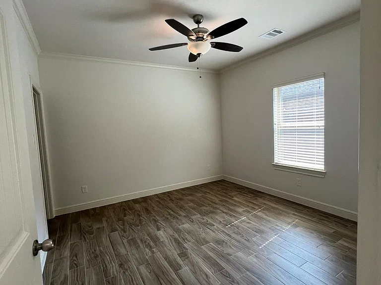 2606 Appian Way #B — Photo 13
