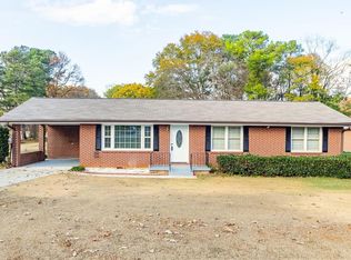 1644 Lucelle Ave, Stone Mountain, GA 30087