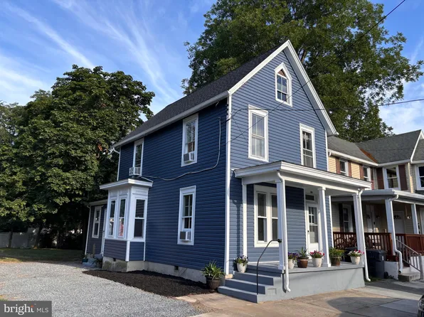 210 N Walnut St, Milford, DE 19963