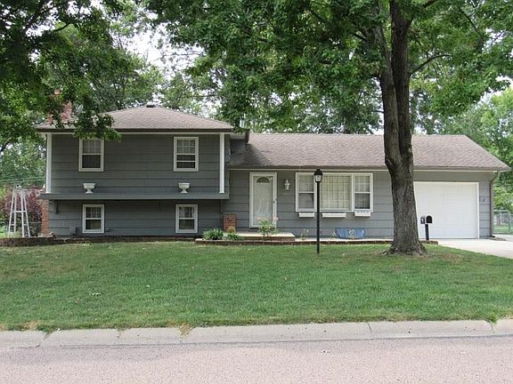 2nd image of 9800 Kessler St