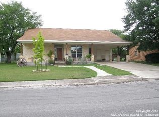 113 Hannasch Dr, San Antonio, TX 78213