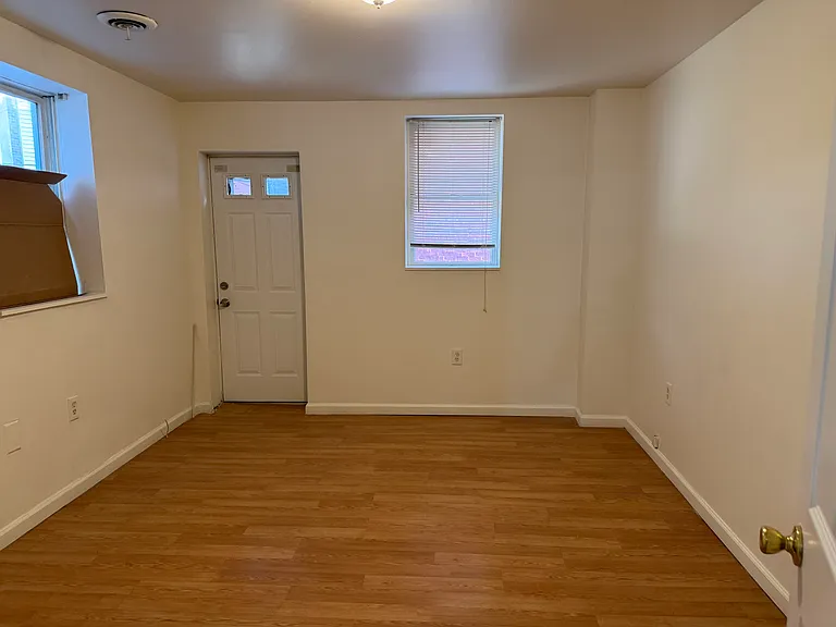 1424 W Porter St #3 — Photo 3