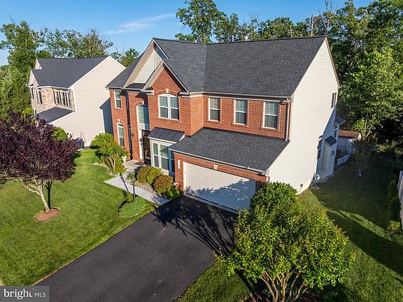 5th image of 20 Dewitt Rd