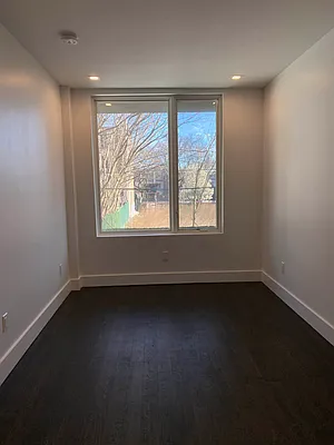 Rented by Lodger Corp | media 8