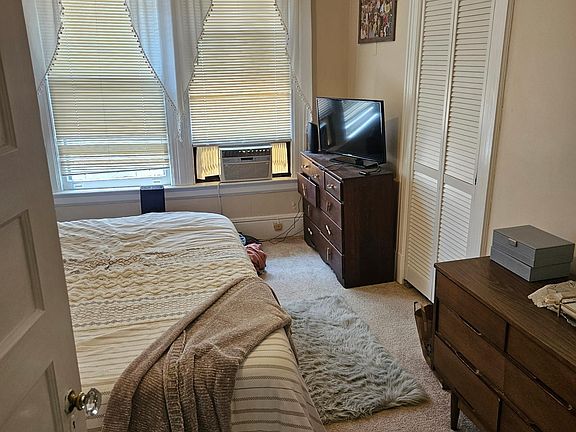 2nd image of 66 N Pine Ave #2