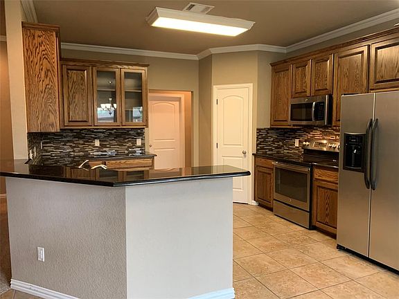 5th image of 1606 Belle Plain Dr