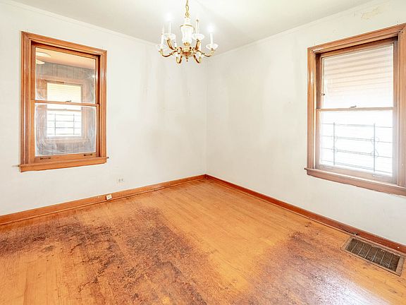 5th image of 12344 S Union Ave