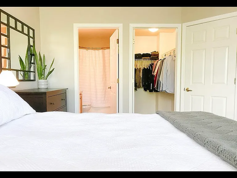 2803 Barclay Way — Photo 35