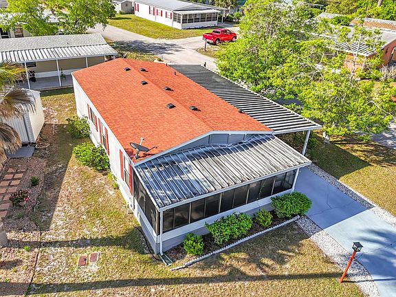 4th image of 245 Wildwood Dr #127
