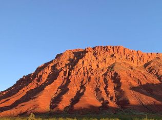 548 E Red Desert Trl, Ivins, UT 84738