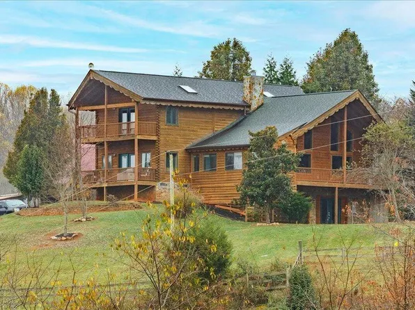 2972 Algoma Rd, Boones Mill, VA 24065