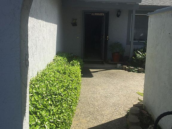 4th image of 8170 Nettle Ct