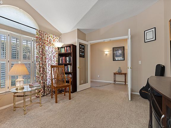 3rd image of 17468 NW Shadyfir Loop Space 11