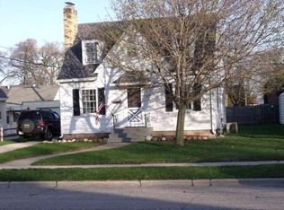 2319 Buchanan Rd, Kenosha, WI 53143