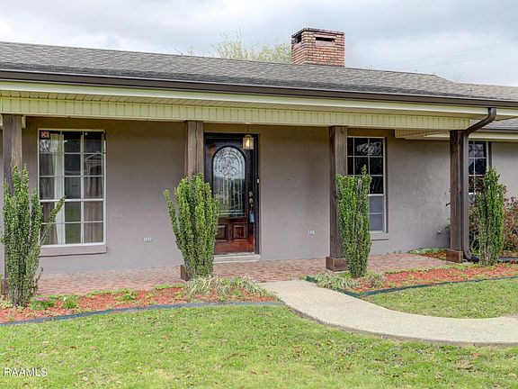 4th image of 101 Aucoin Dr