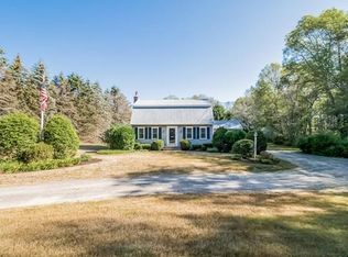 5 Cedar St, Halifax, MA 02338