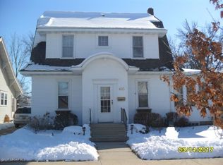 403 6th St SW, Austin, MN 55912