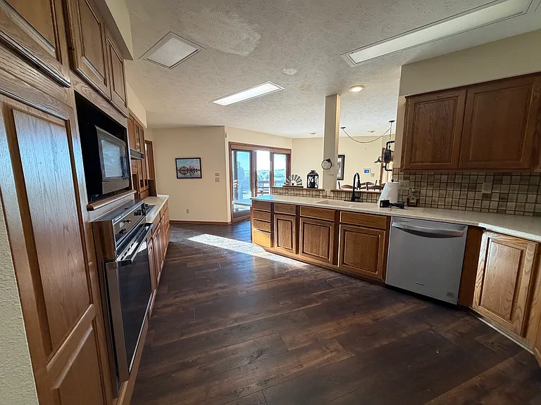 3005 S Burma Rd — Photo 8